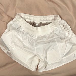 Lululemon White Shorts - size 6 Tall